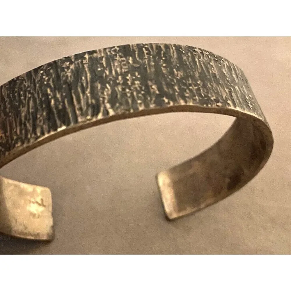 MICKEY LYNN Atlas Max Hammered Sterling Silver Cuff Mens sz Small